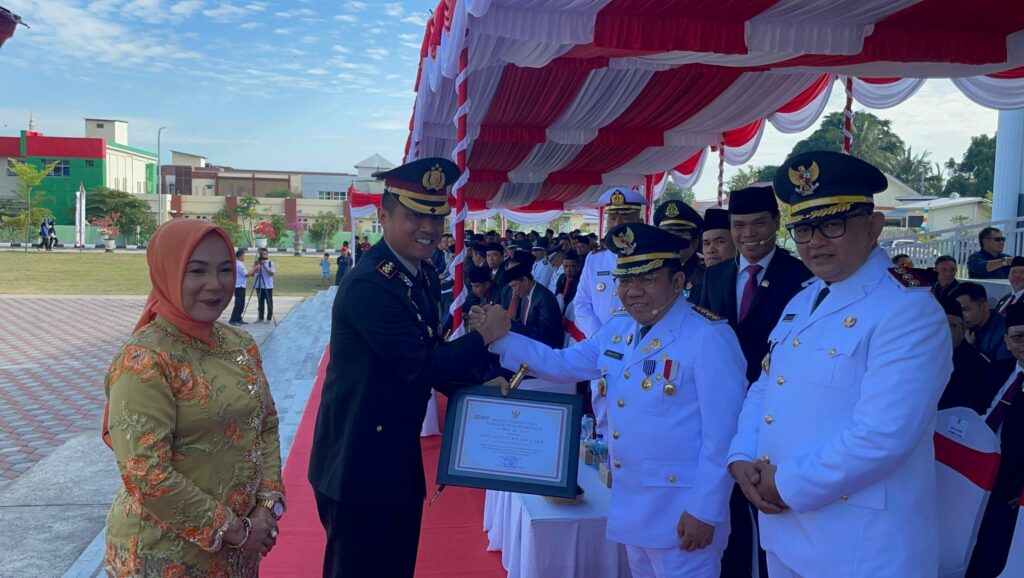 4afe1c53-f2d4-484f-b27f-45eeb53e77e5