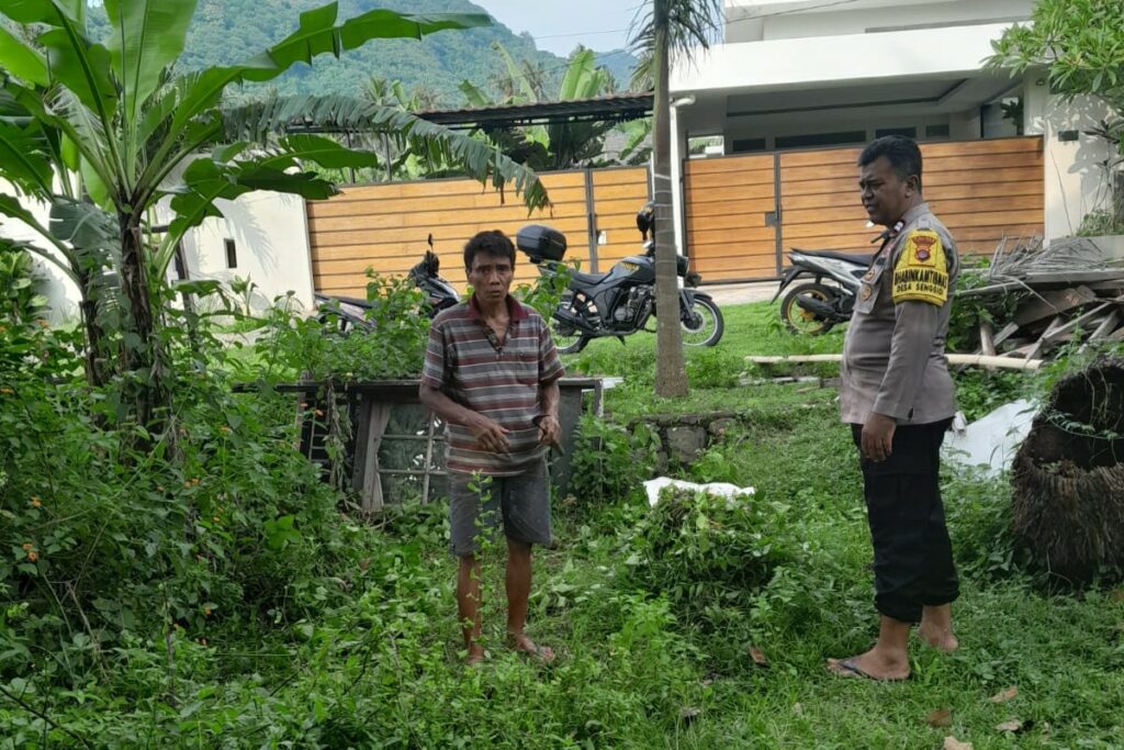 Bhabinkamtibmas Senggigi Dorong Warga Krandangan Kembangkan Ketahanan Pangan