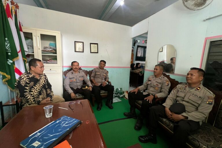 Tokoh Agama Desa Bengkel Dukung Polres Lombok Barat Tangkal Paham Radikal