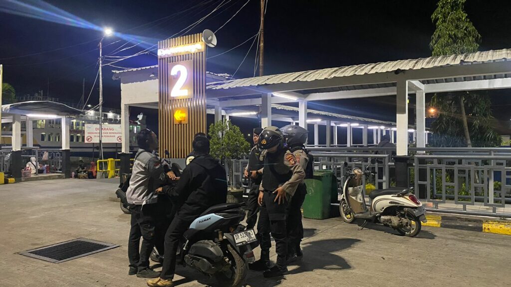 Polres Lombok Barat Pastikan Keamanan Jalur By-pass BIL dan Pelabuhan ASDP Lembar