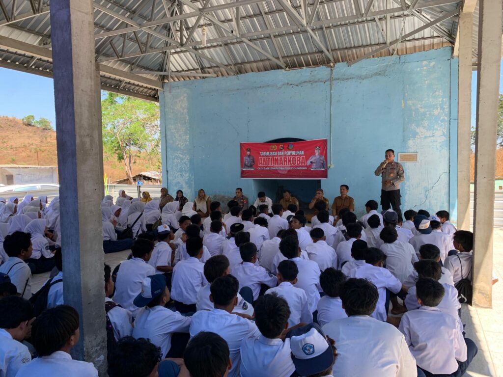 cdfeb075-bac1-4e94-9776-339af763729a