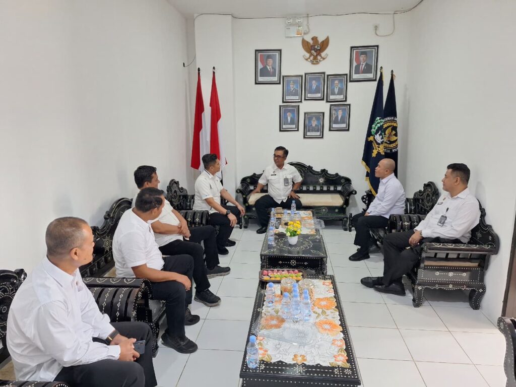 WhatsApp Image 2025-10-13 at 19.43.54