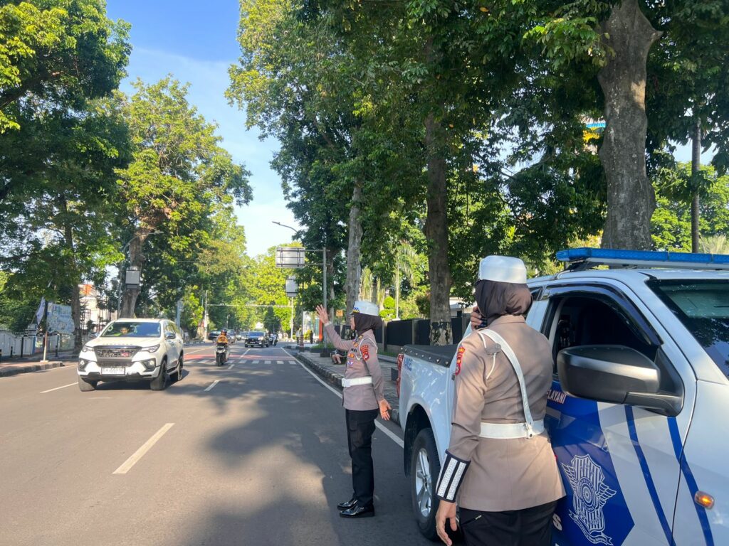 WhatsApp Image 2025-10-24 at 14.24.14