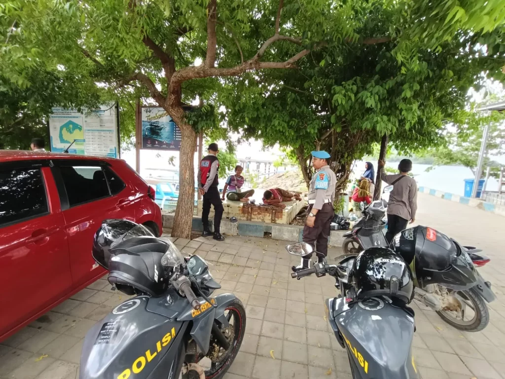 Warga Apresiasi Patroli Rutin Polsek Batulayar, Senggigi Makin Aman