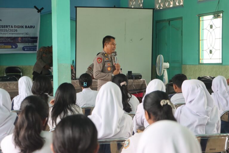 WhatsApp Image 2025-11-13 at 12.34.05