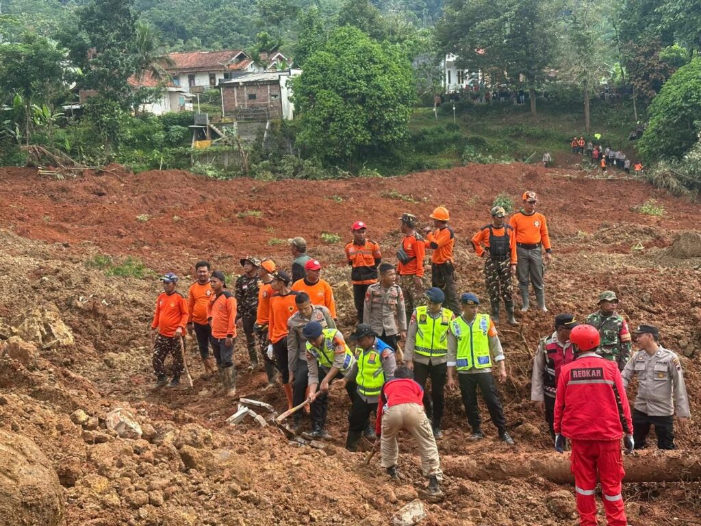 WhatsApp Image 2025-11-14 at 14.02.57_12fa7351