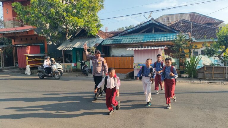 WhatsApp Image 2025-11-18 at 08.58.18