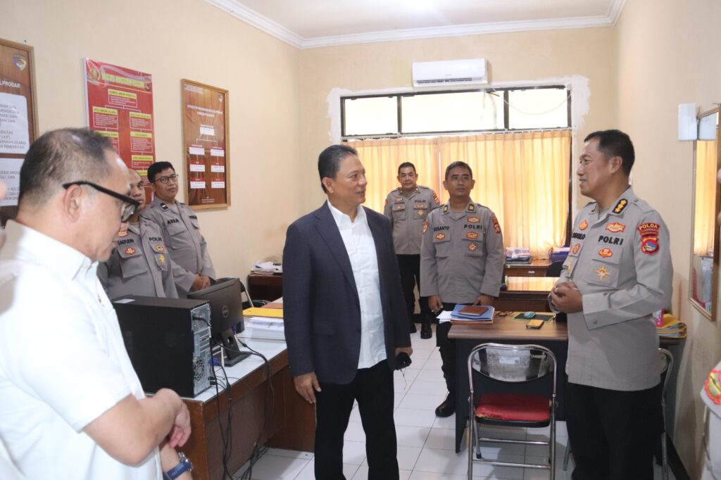 WhatsApp Image 2025-12-16 at 23.19.35